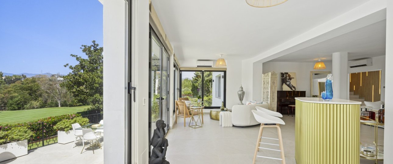 Resale - Villa - Marbella - Guadalmina Alta
