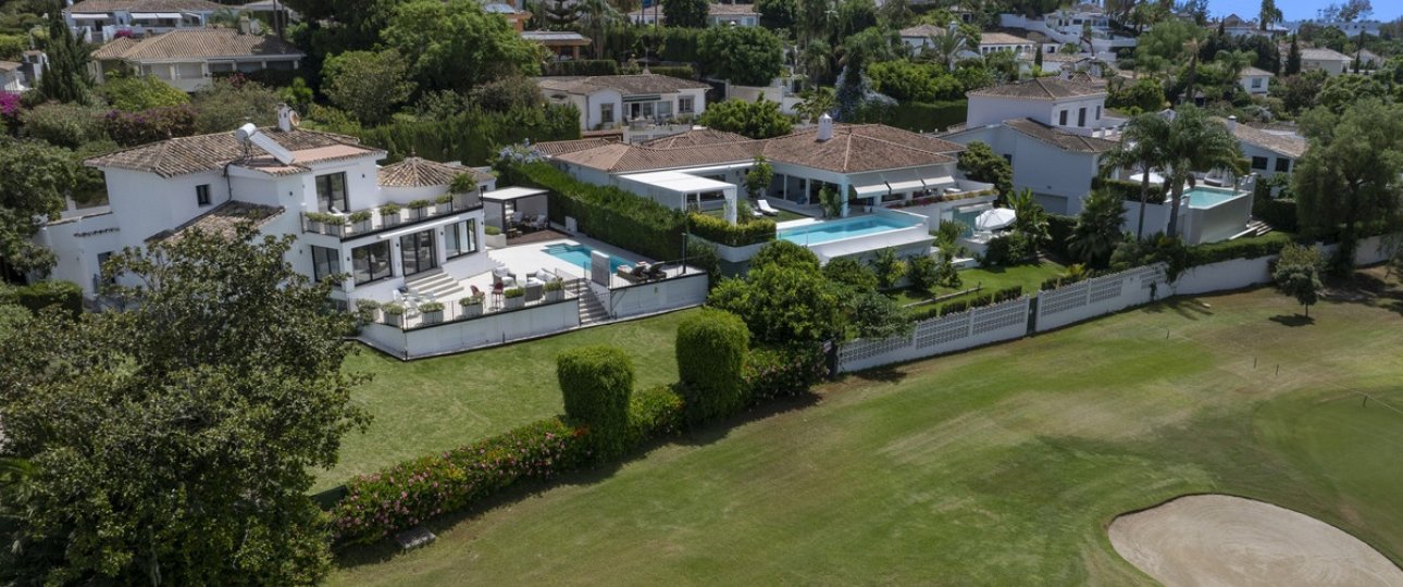 Resale - Villa - Marbella - Guadalmina Alta