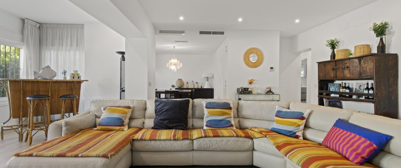 Resale - Villa - Marbella - Guadalmina Alta
