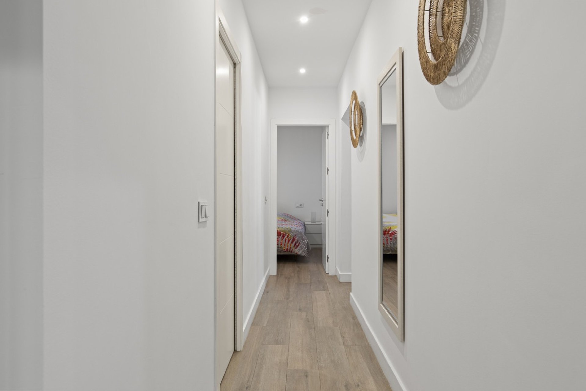 Resale - Villa - Marbella - Guadalmina Alta