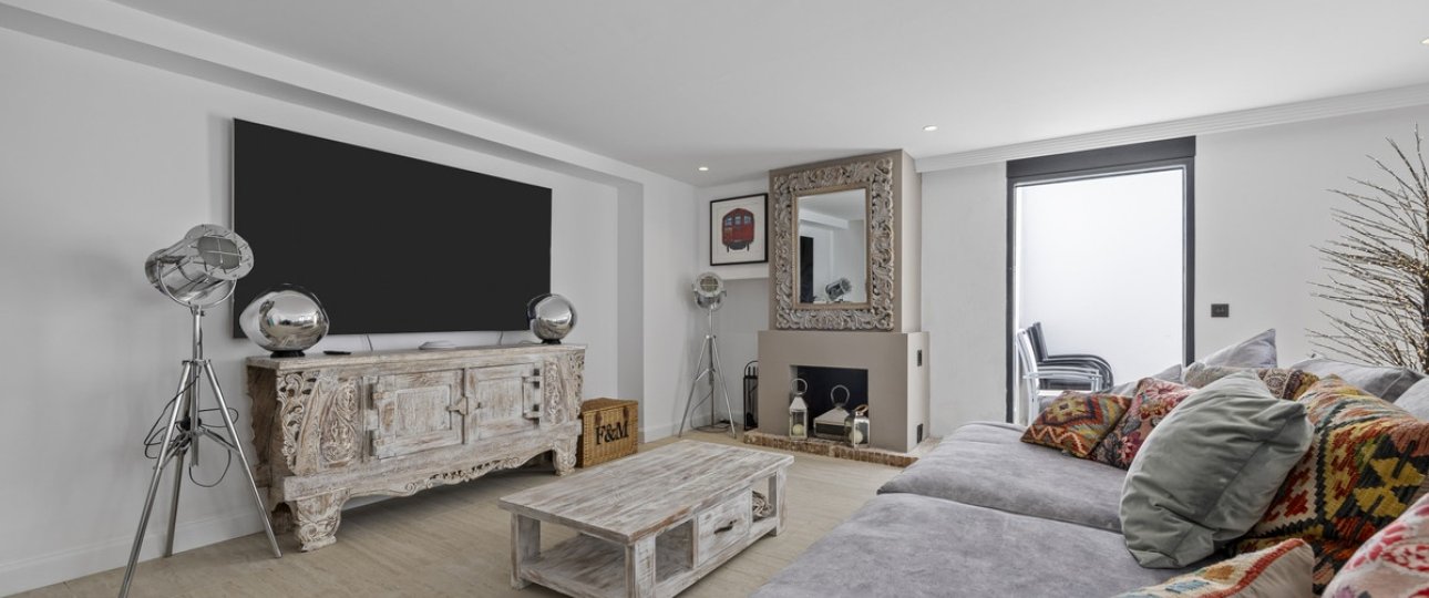 Resale - Villa - Marbella - Guadalmina Alta