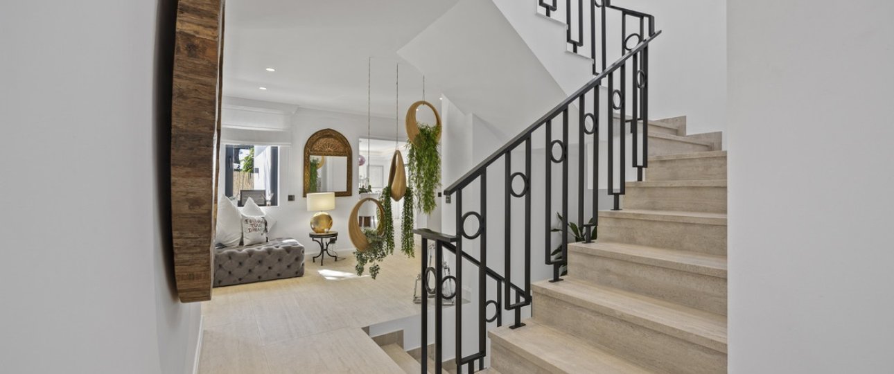 Resale - Villa - Marbella - Guadalmina Alta