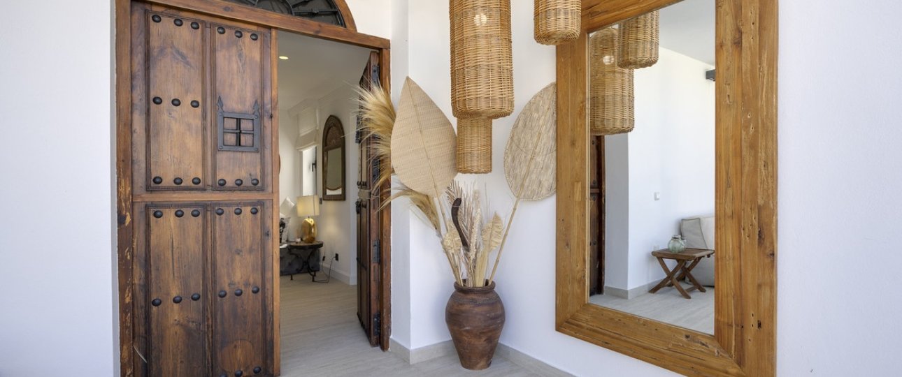 Resale - Villa - Marbella - Guadalmina Alta