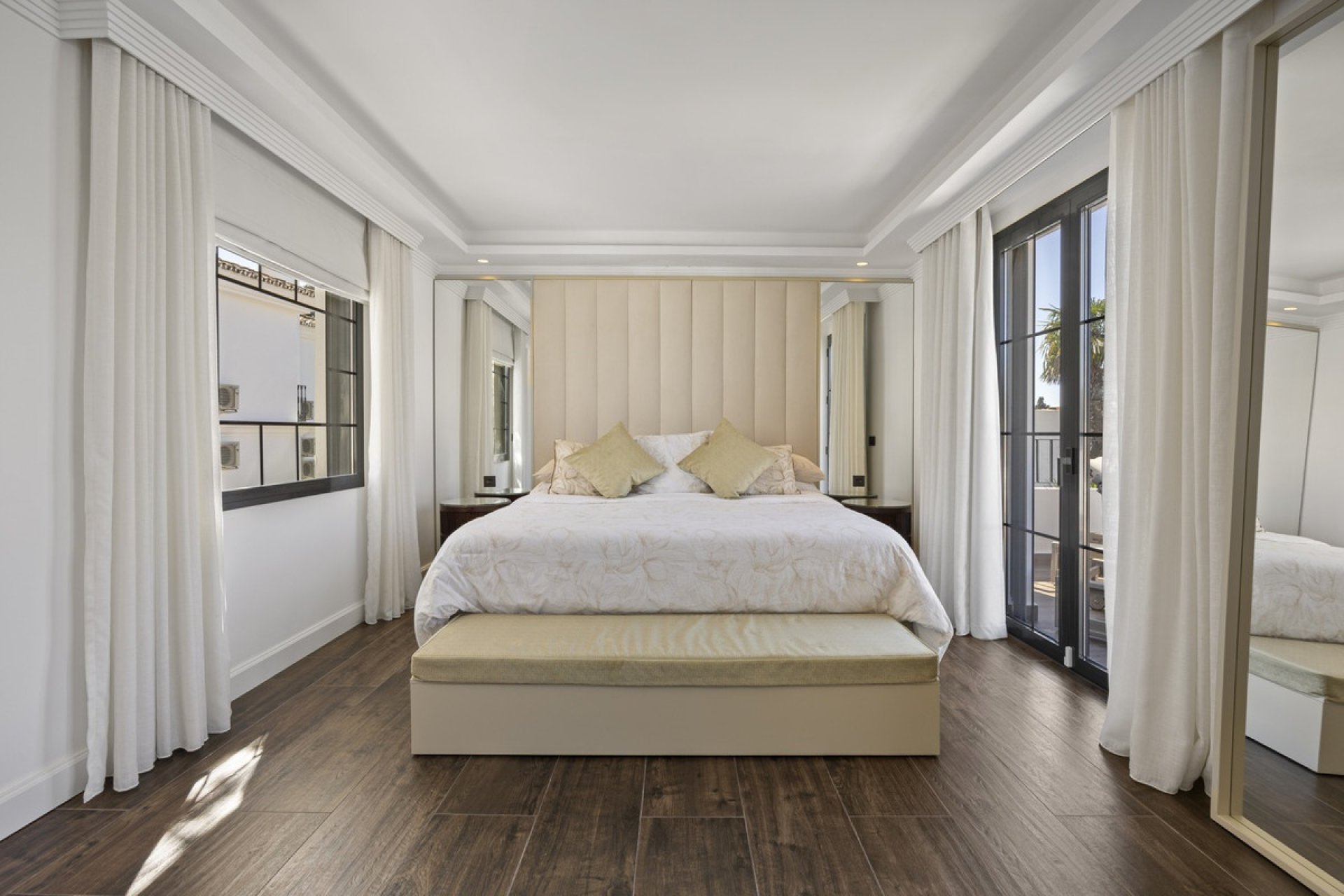 Resale - Villa - Marbella - Guadalmina Alta