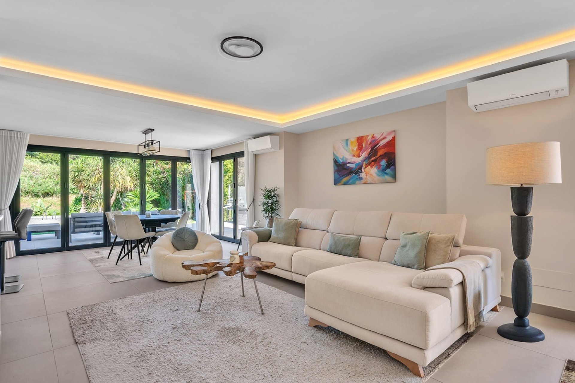 Resale - Villa - Marbella - Guadalmina Alta