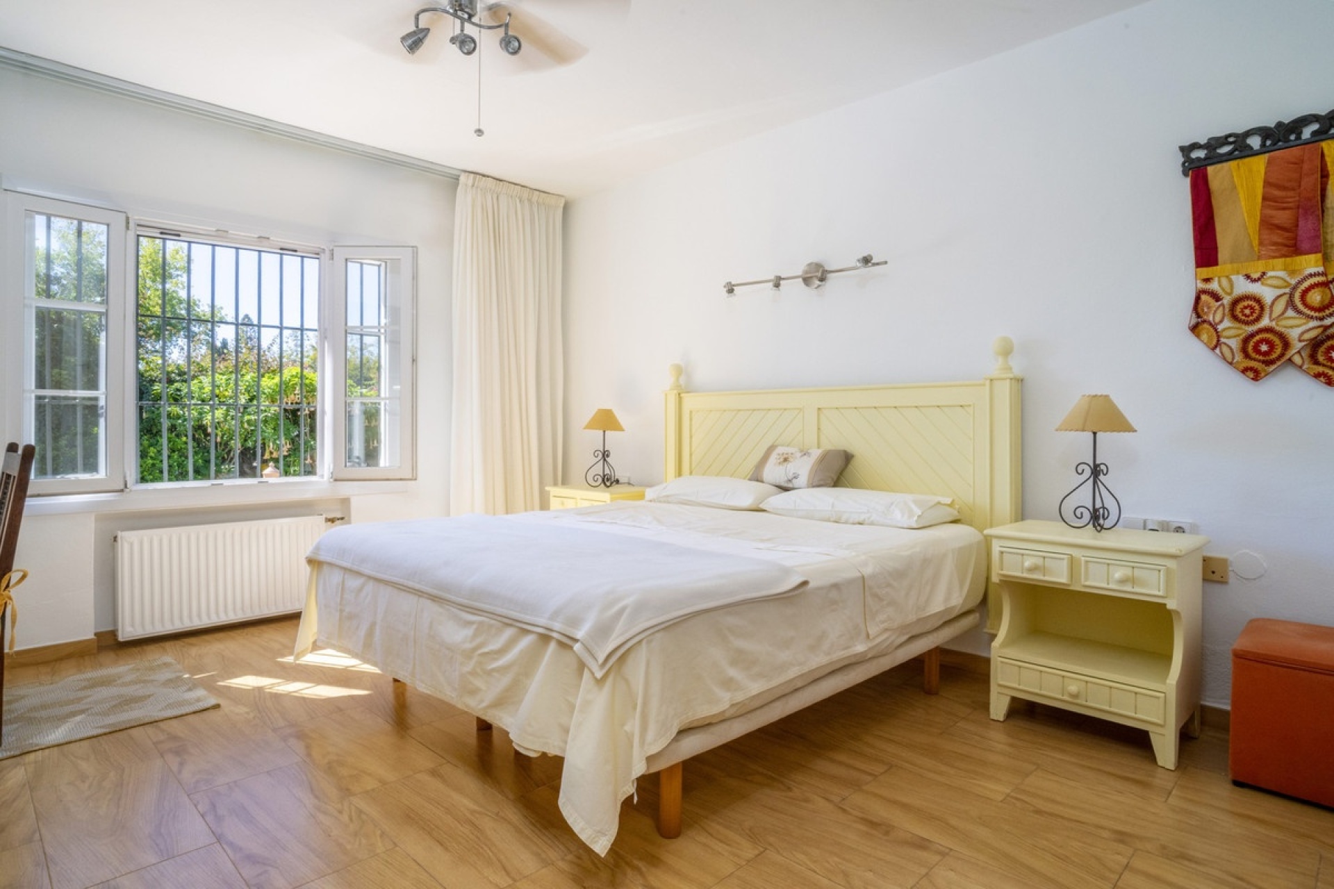 Resale - Villa - Marbella - Guadalmina Alta