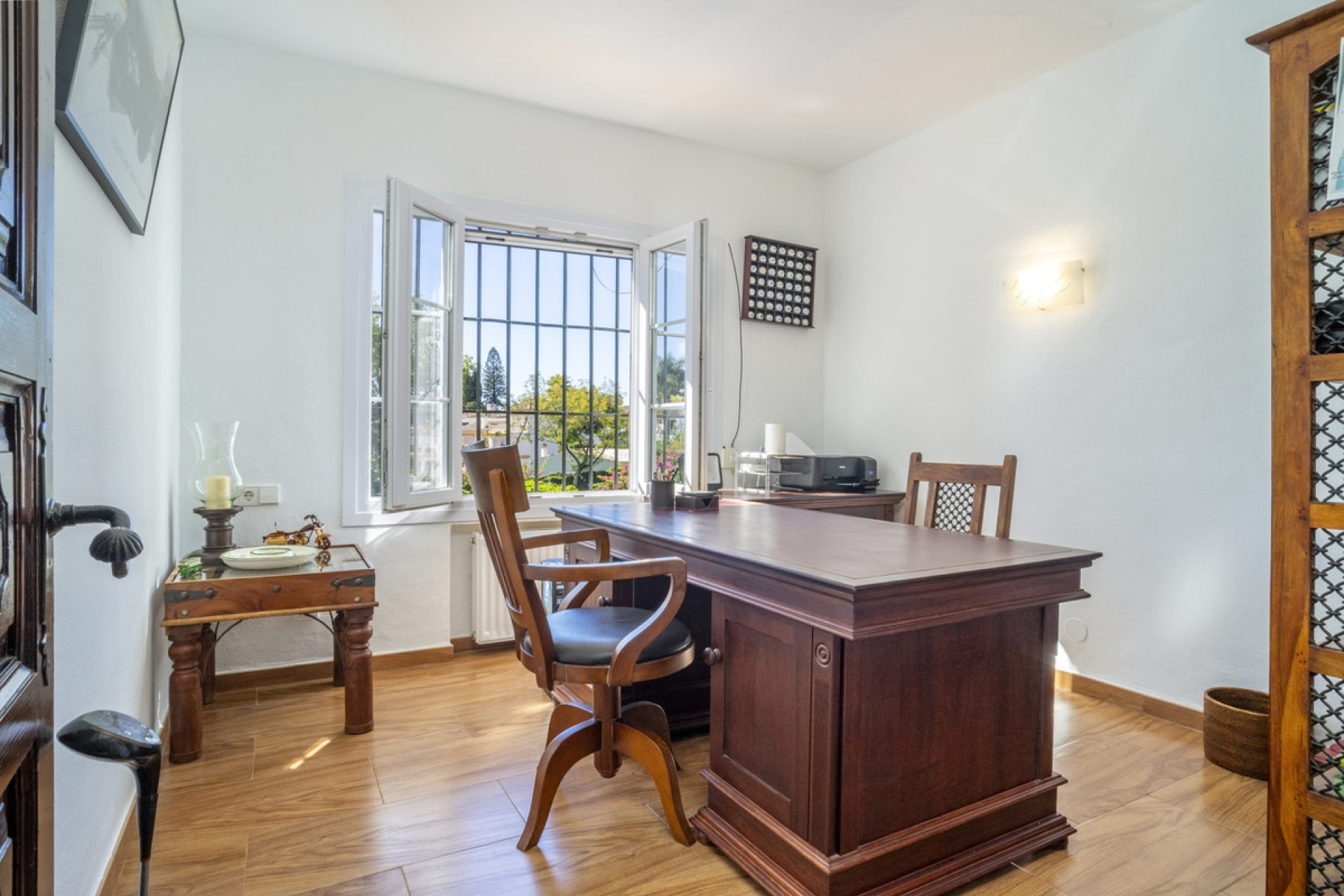 Resale - Villa - Marbella - Guadalmina Alta