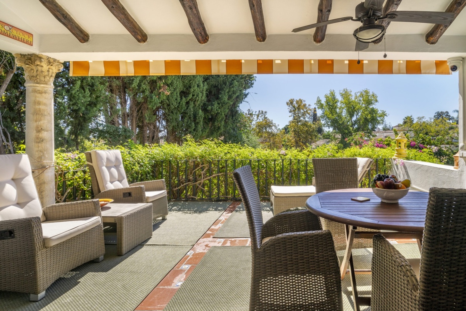 Resale - Villa - Marbella - Guadalmina Alta