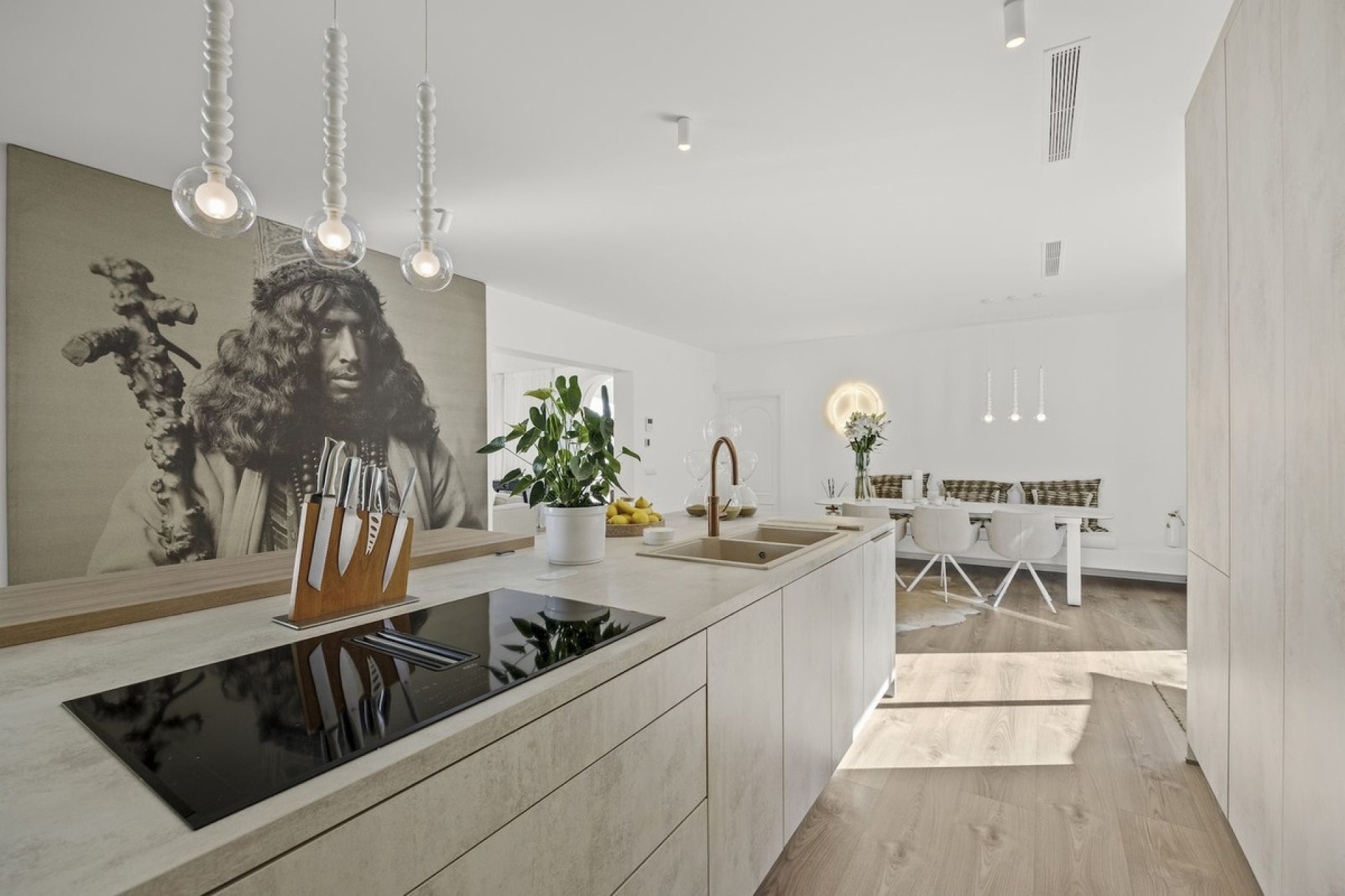 Resale - Villa - Marbella - Guadalmina Alta