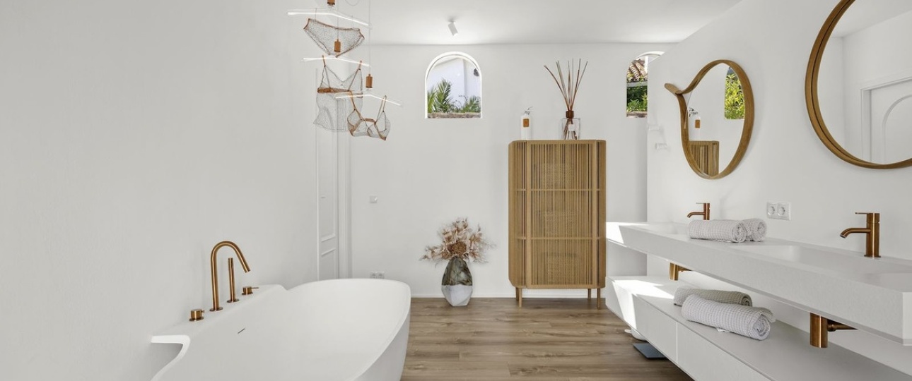 Resale - Villa - Marbella - Guadalmina Alta