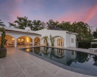 Resale - Villa - Marbella - Guadalmina Alta