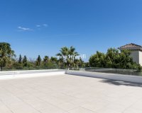 Resale - Villa - Marbella - Guadalmina Alta