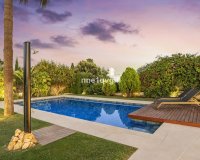 Resale - Villa - Marbella - Guadalmina Alta