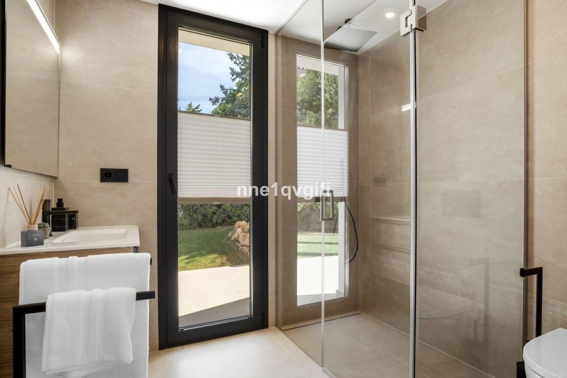 Resale - Villa - Marbella - Guadalmina Alta