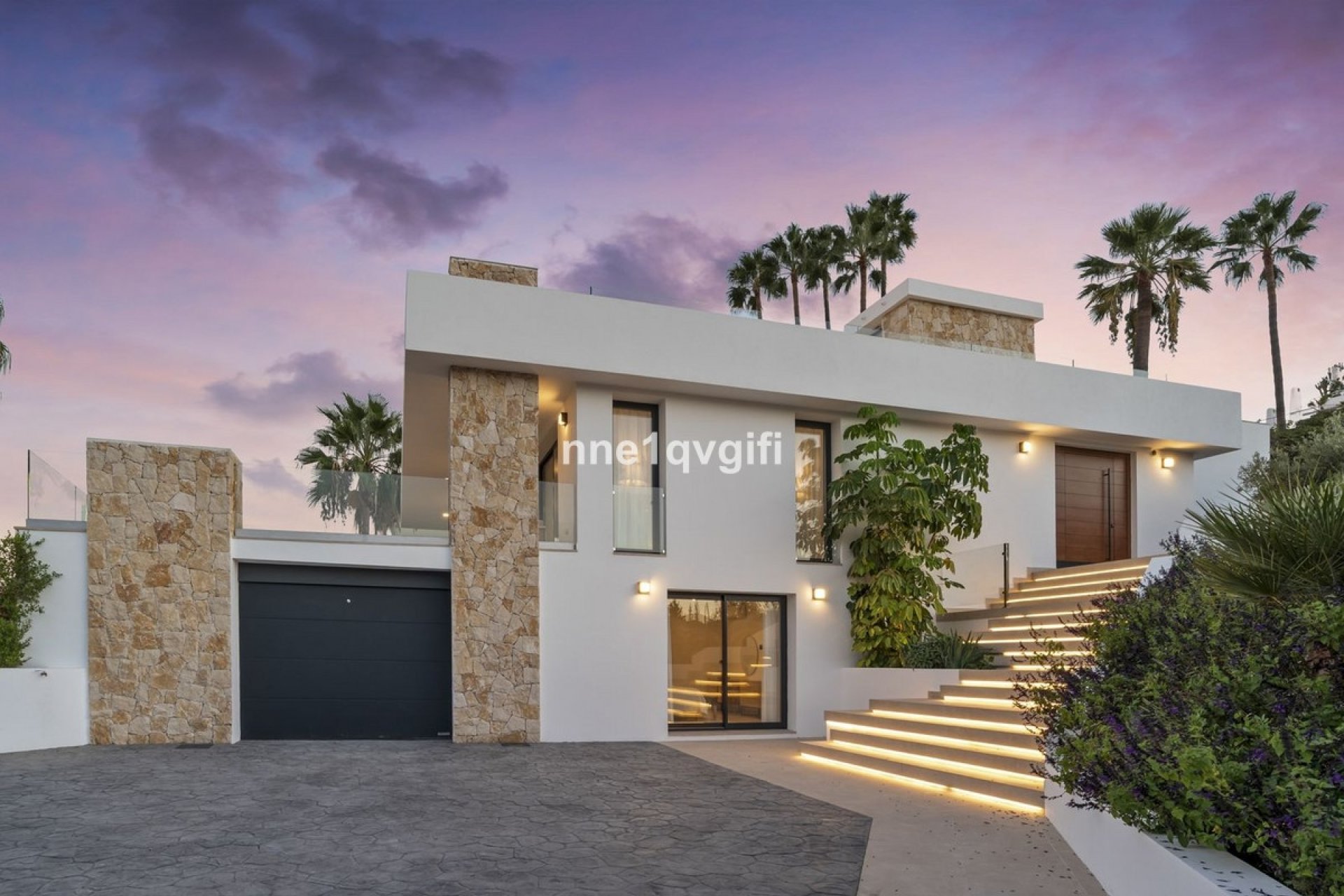 Resale - Villa - Marbella - Guadalmina Alta