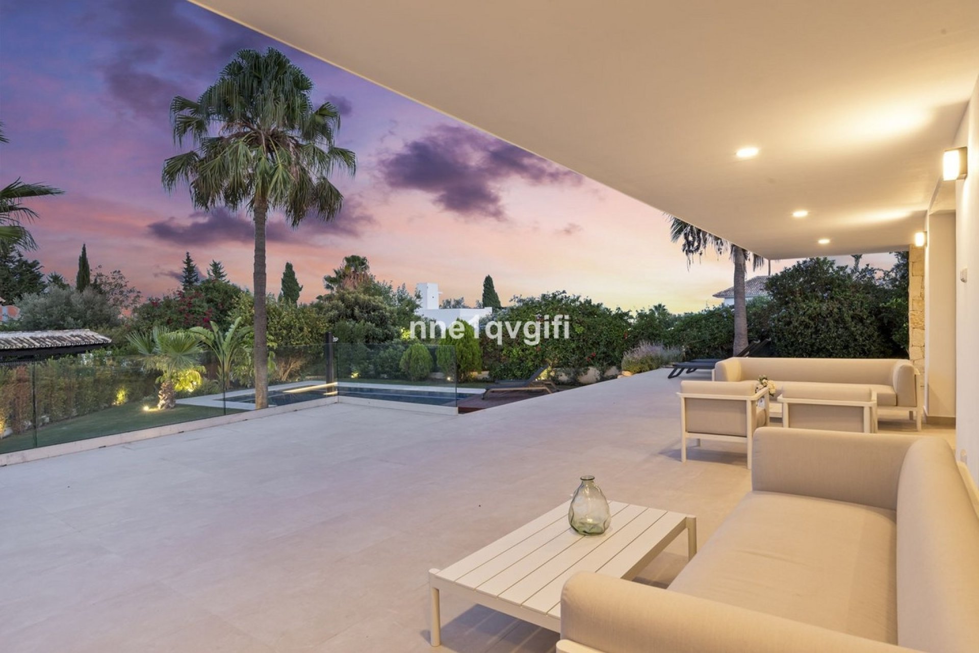 Resale - Villa - Marbella - Guadalmina Alta
