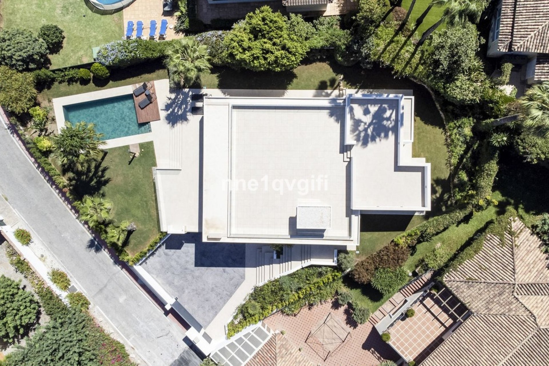 Resale - Villa - Marbella - Guadalmina Alta