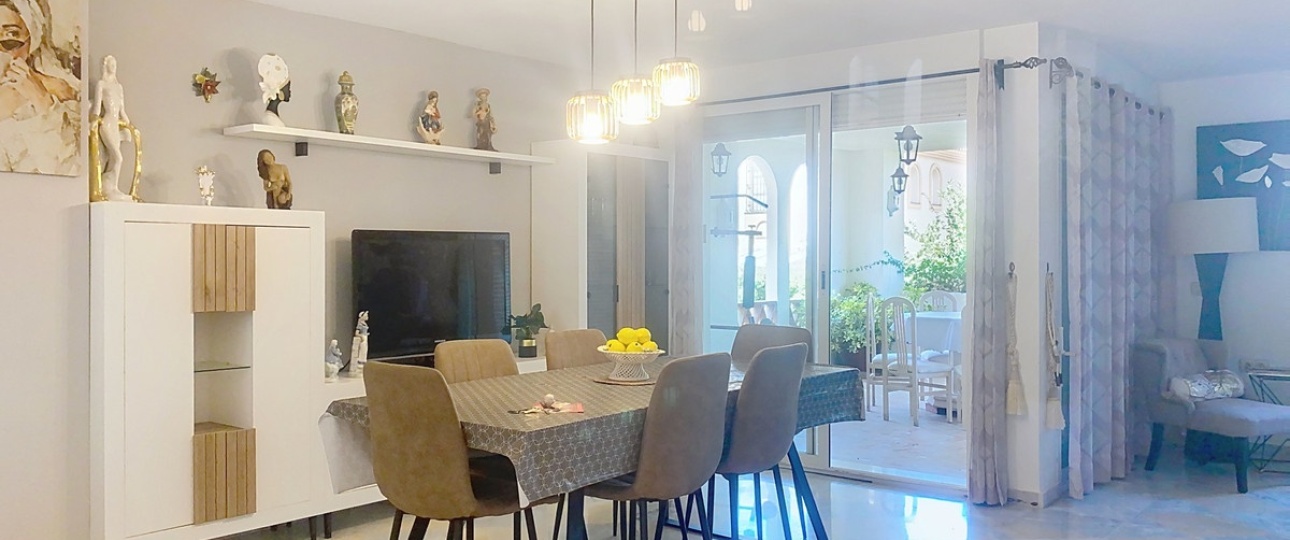 Resale - Villa - Marbella - Guadalmina Alta