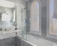 Resale - Villa - Marbella - Guadalmina Alta