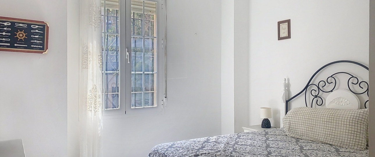 Resale - Villa - Marbella - Guadalmina Alta