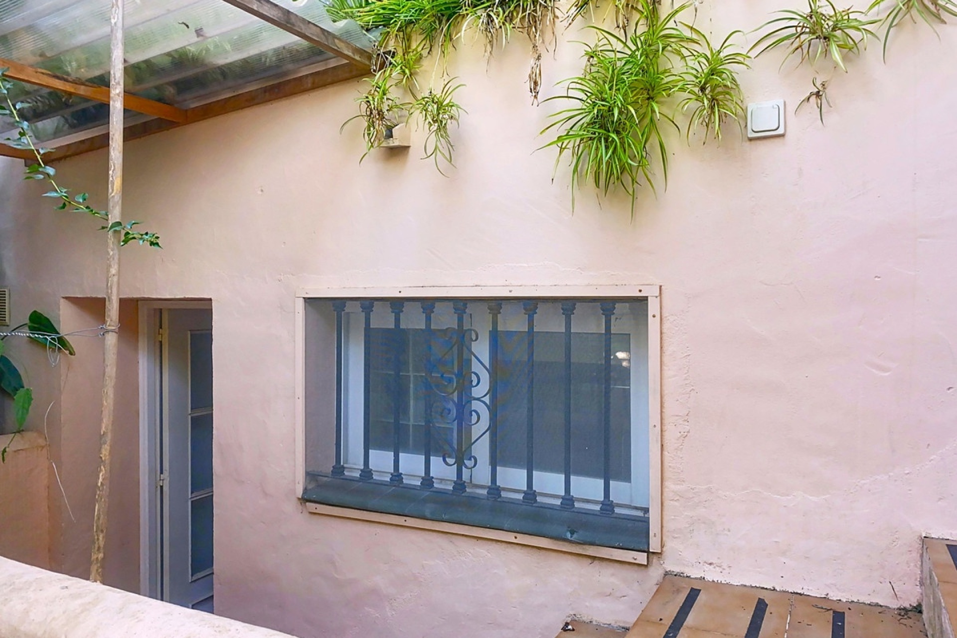 Resale - Villa - Marbella - Guadalmina Alta