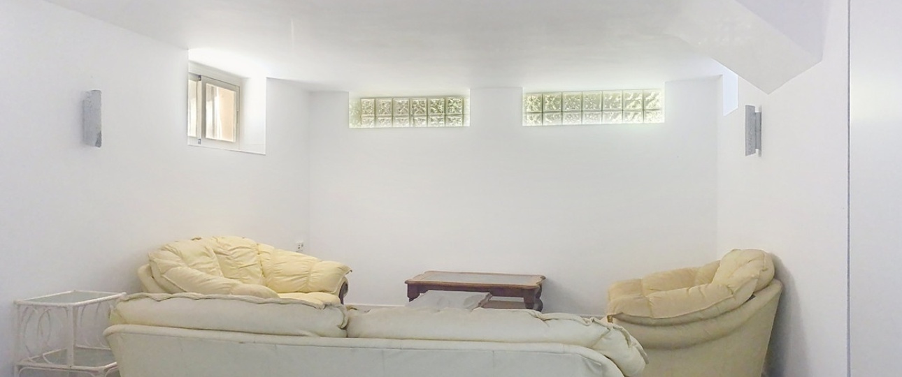 Resale - Villa - Marbella - Guadalmina Alta