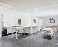 Resale - Villa - Marbella - Guadalmina Alta