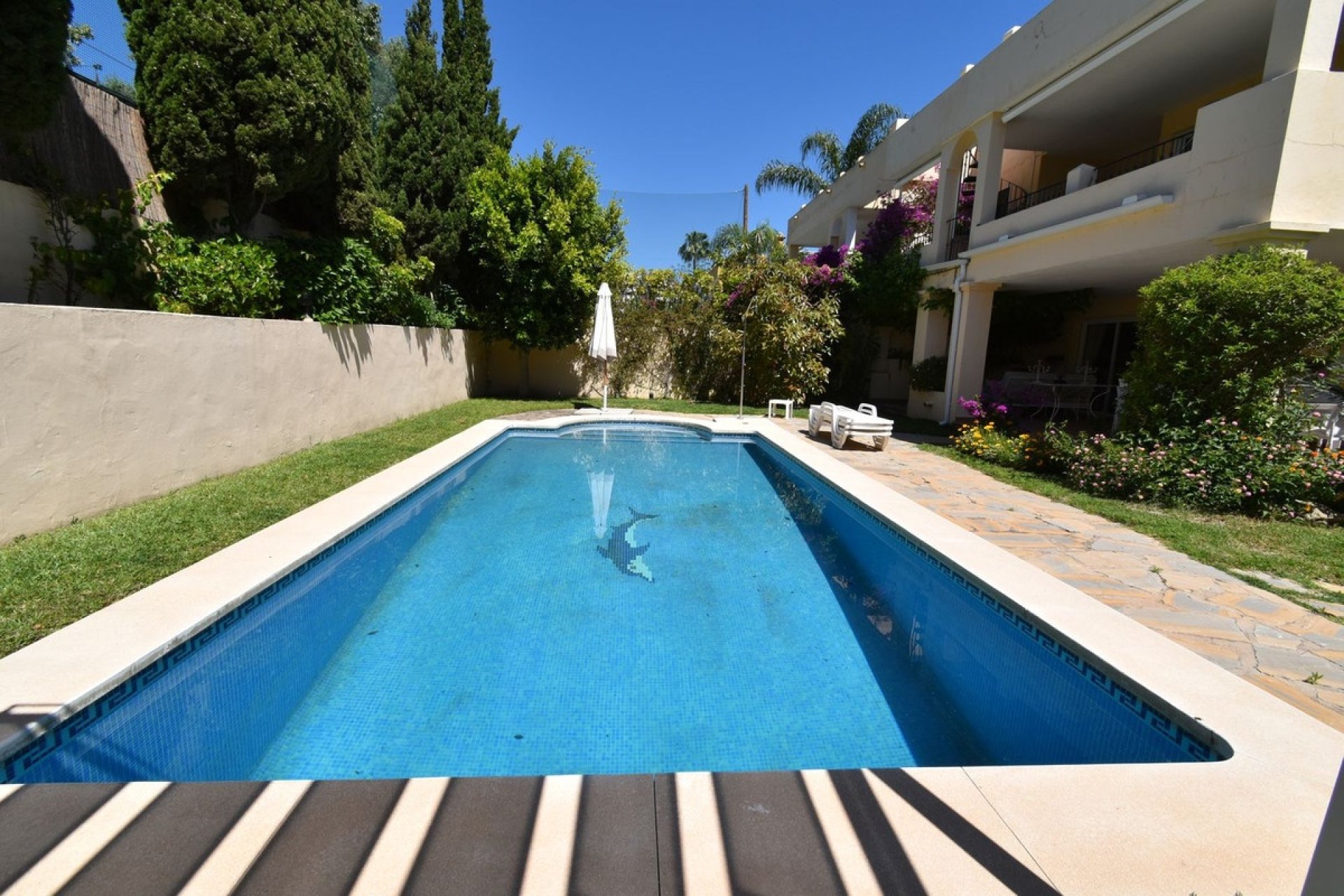 Resale - Villa - Marbella - Guadalmina Alta