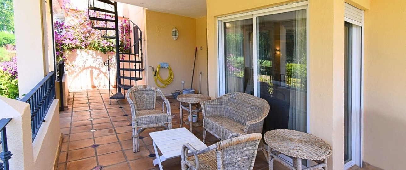 Resale - Villa - Marbella - Guadalmina Alta