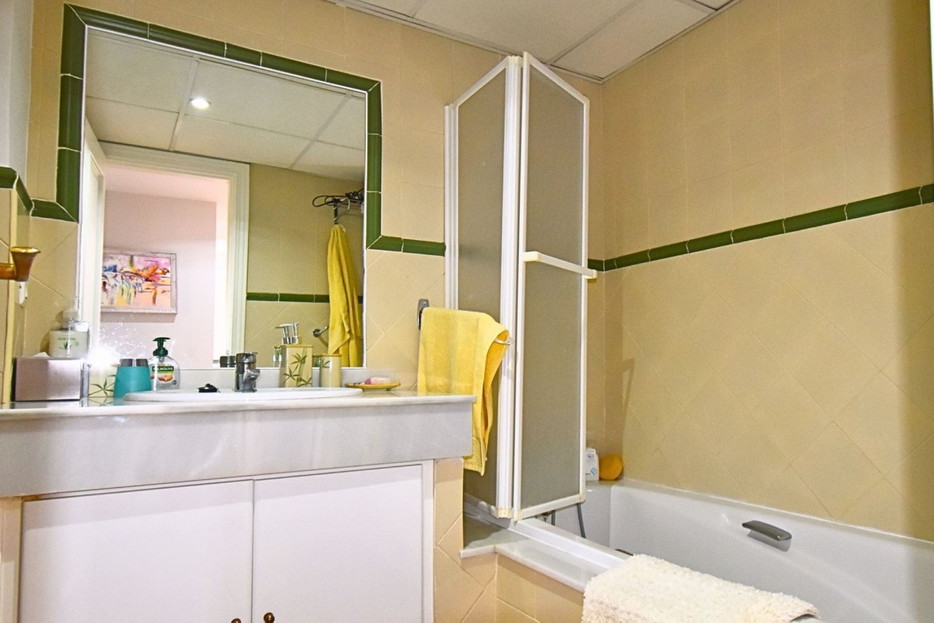 Resale - Villa - Marbella - Guadalmina Alta