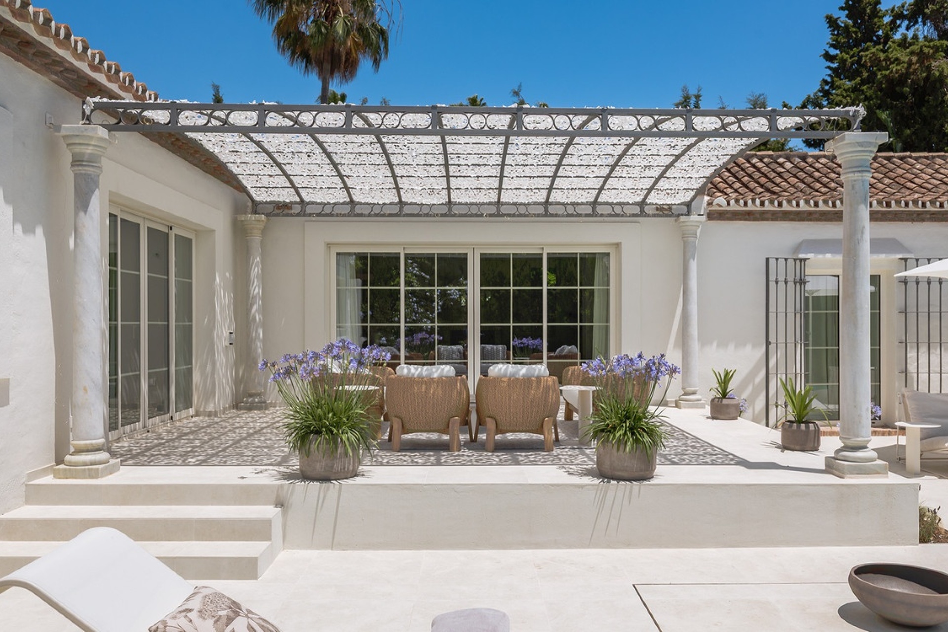 Resale - Villa - Marbella - Guadalmina Alta