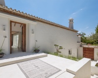 Resale - Villa - Marbella - Guadalmina Alta