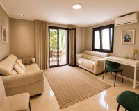 Resale - Villa - Marbella - Guadalmina Alta