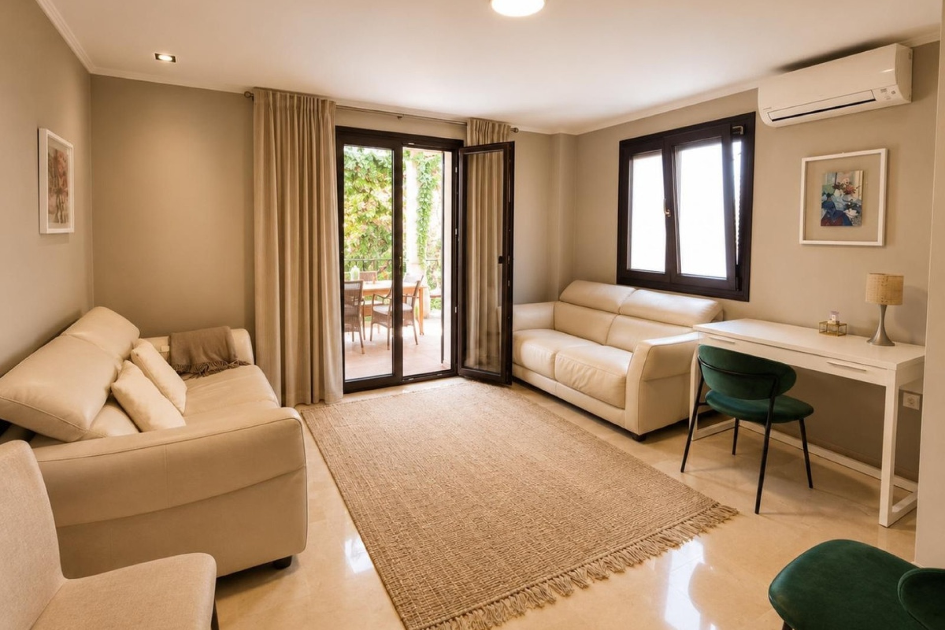 Resale - Villa - Marbella - Guadalmina Alta