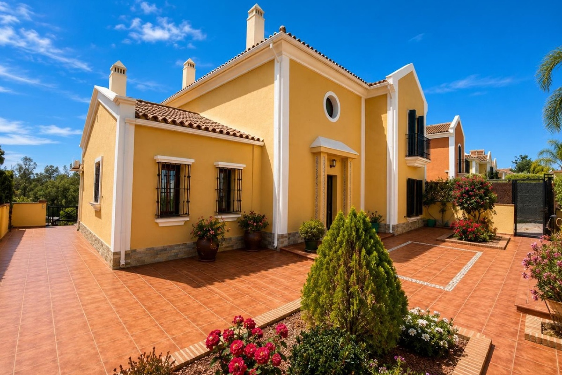 Resale - Villa - Marbella - Guadalmina Alta