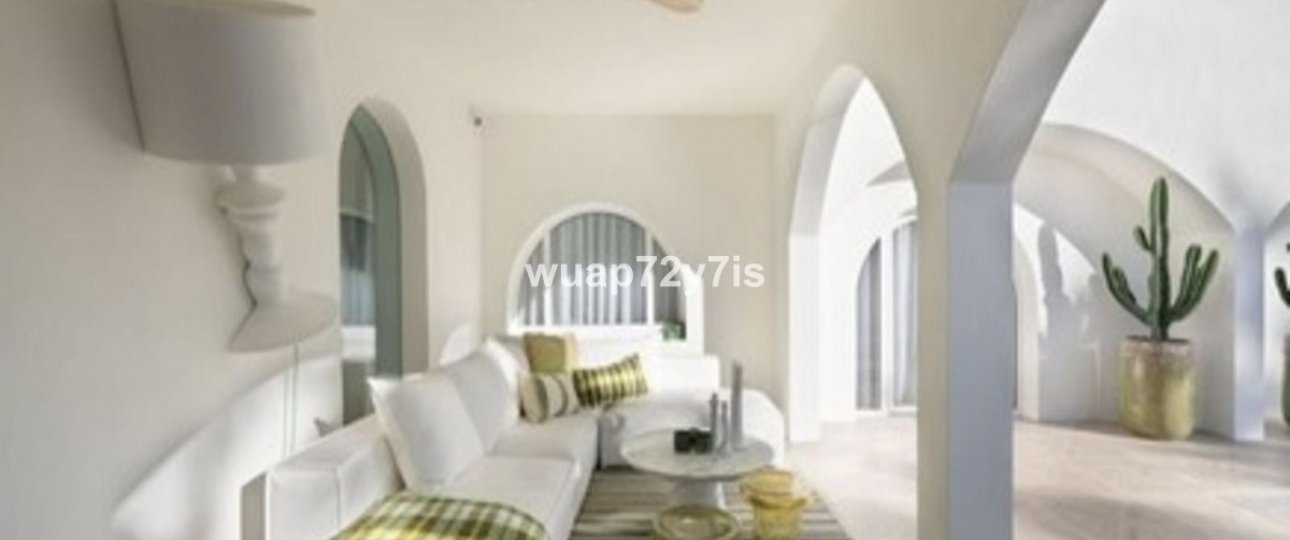 Resale - Villa - Marbella - Guadalmina Alta