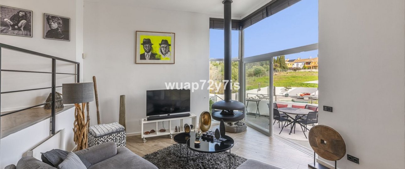 Resale - Villa - Marbella - Guadalmina Alta