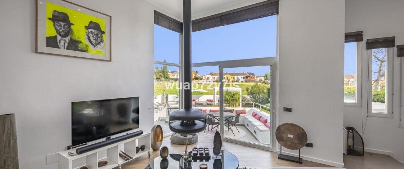 Resale - Villa - Marbella - Guadalmina Alta