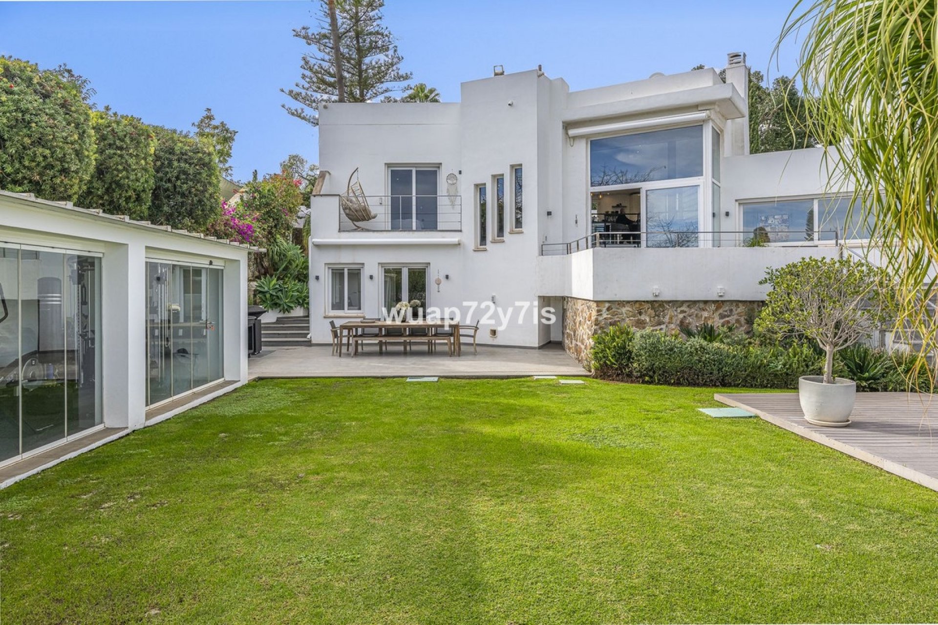 Resale - Villa - Marbella - Guadalmina Alta
