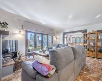 Resale - Villa - Marbella - Guadalmina Alta