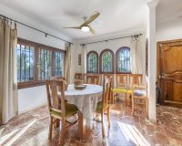 Resale - Villa - Marbella - Guadalmina Alta