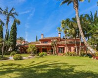 Resale - Villa - Marbella - Guadalmina Alta