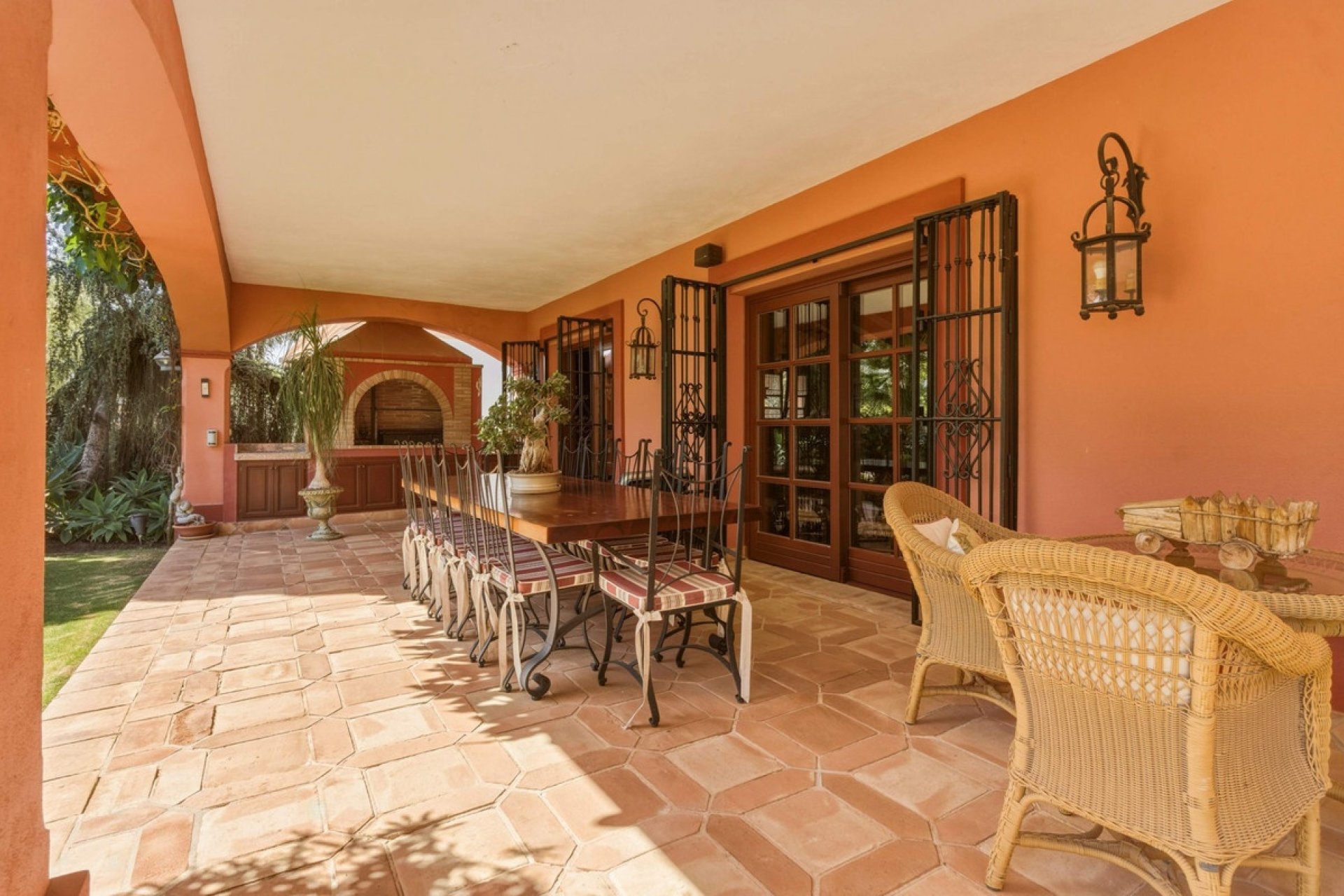 Resale - Villa - Marbella - Guadalmina Alta