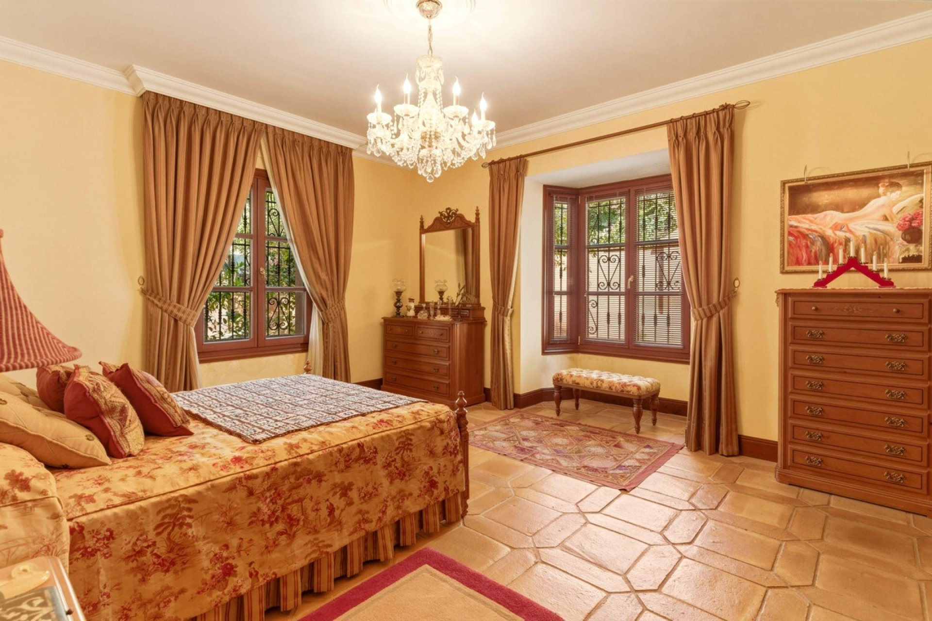 Resale - Villa - Marbella - Guadalmina Alta