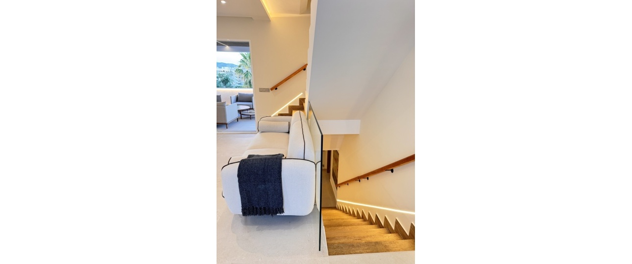Resale - Villa - Marbella - Guadalmina Alta