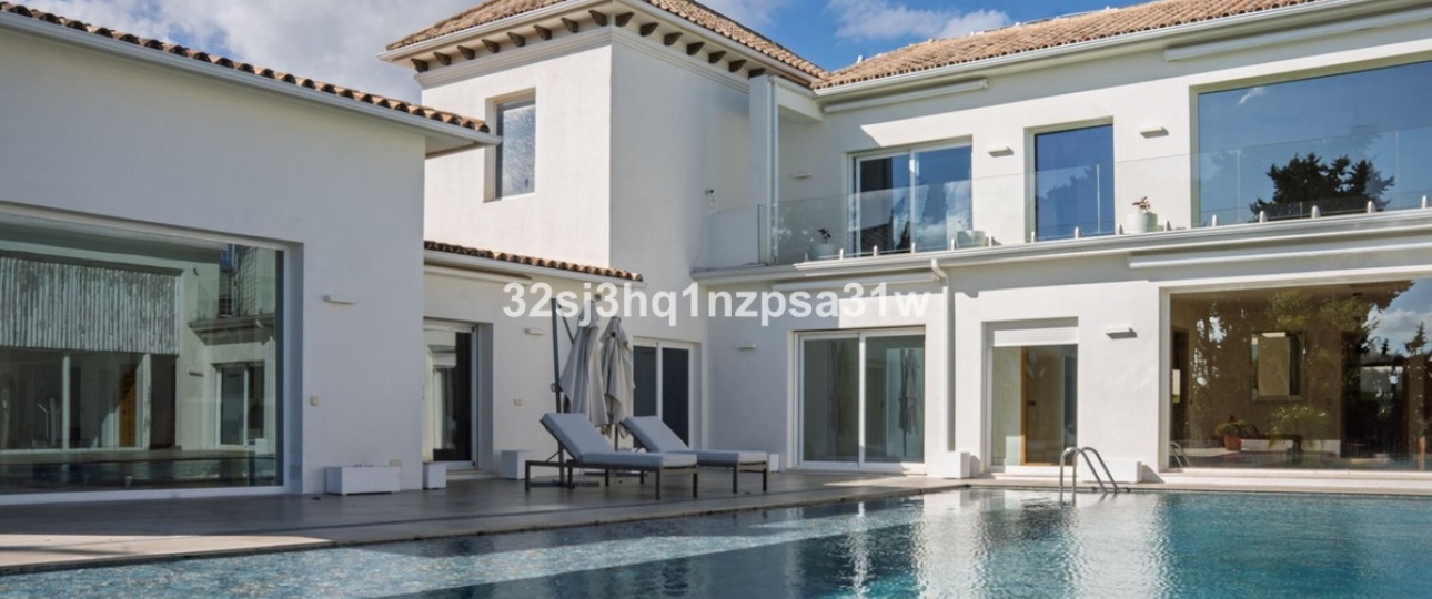 Resale - Villa - Marbella - Guadalmina Alta