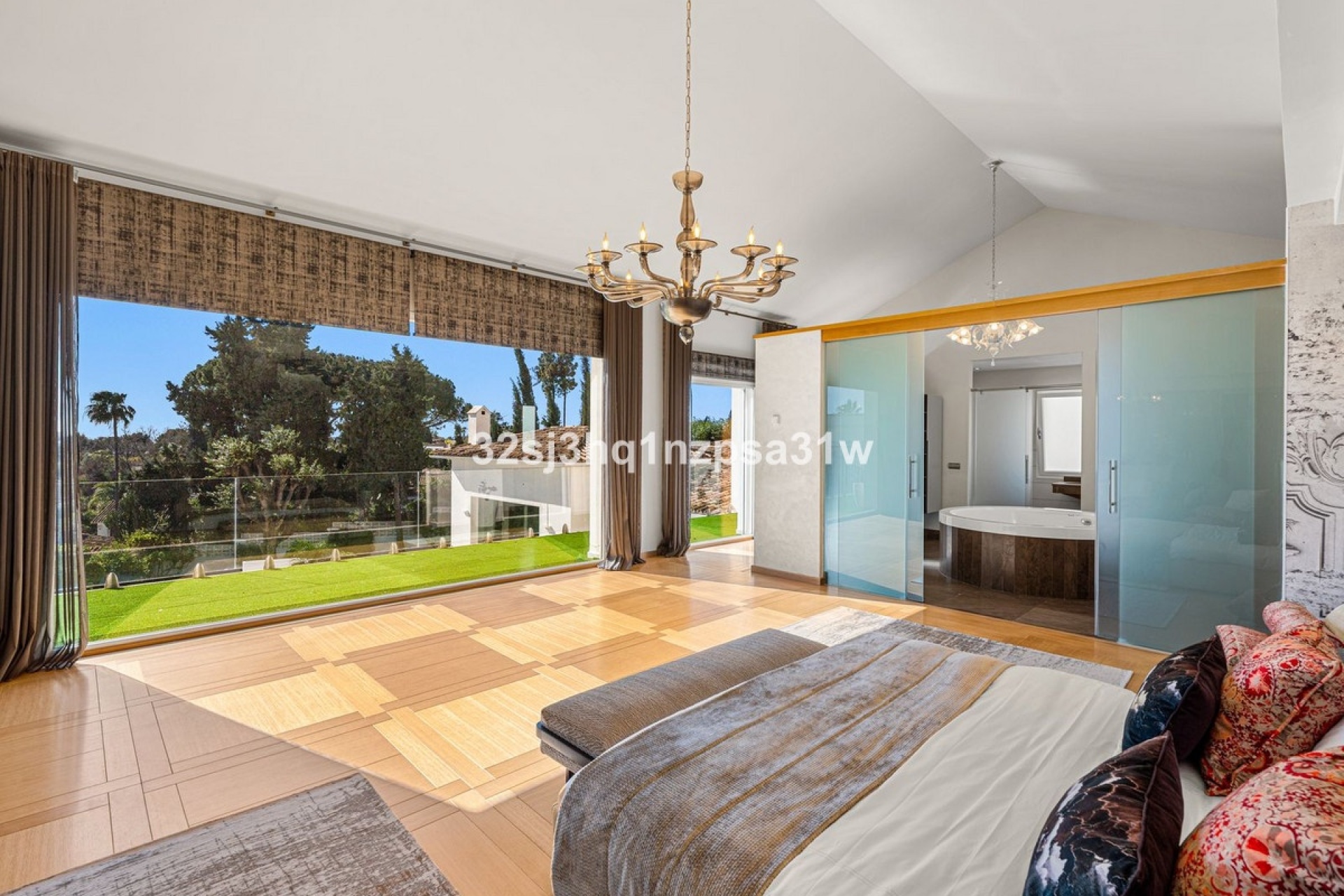 Resale - Villa - Marbella - Guadalmina Alta
