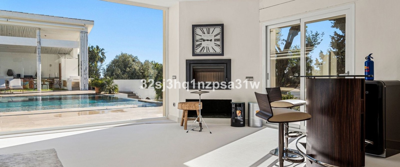Resale - Villa - Marbella - Guadalmina Alta