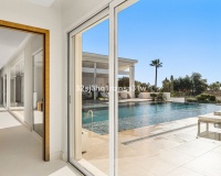 Resale - Villa - Marbella - Guadalmina Alta