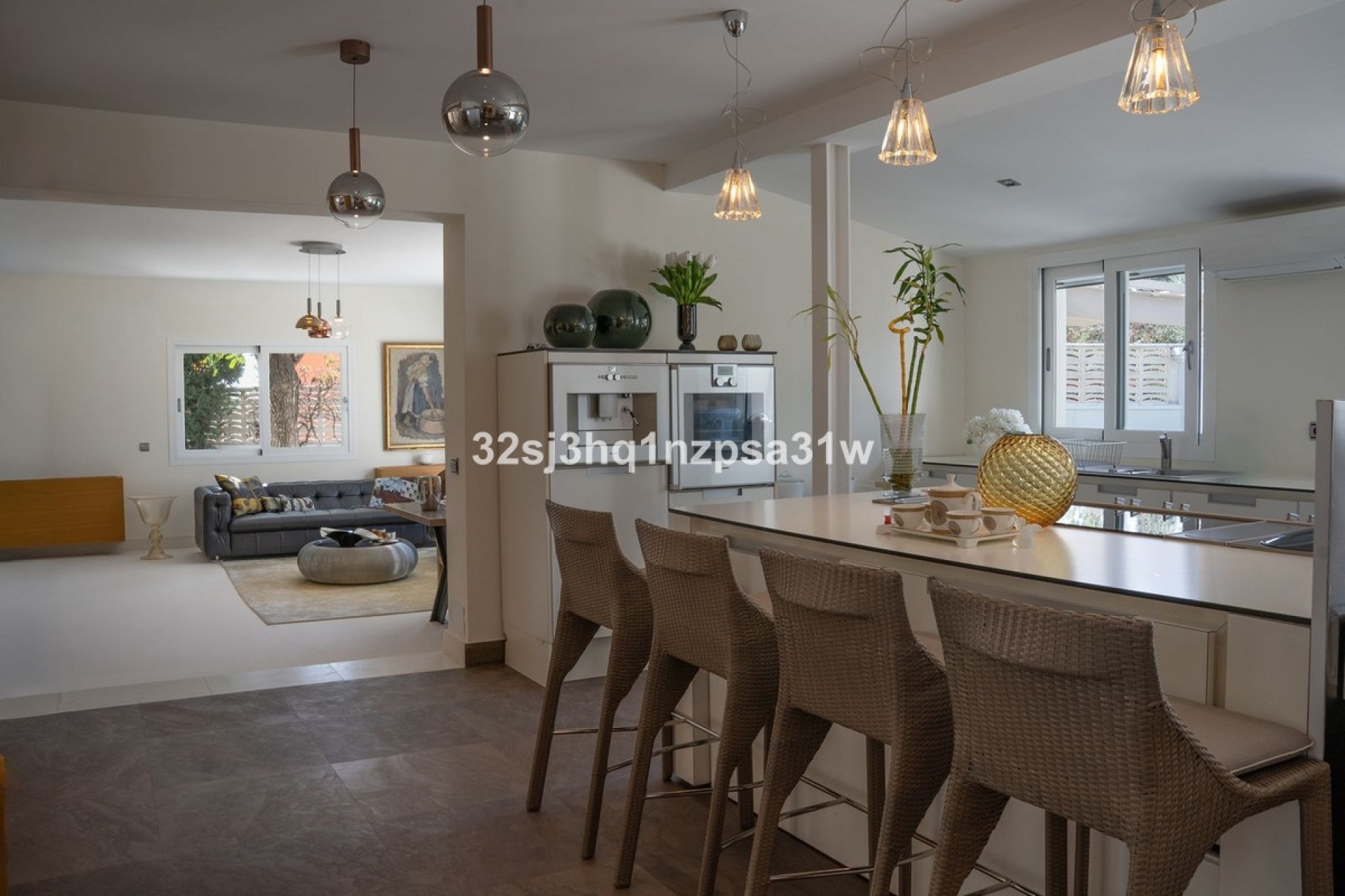 Resale - Villa - Marbella - Guadalmina Alta